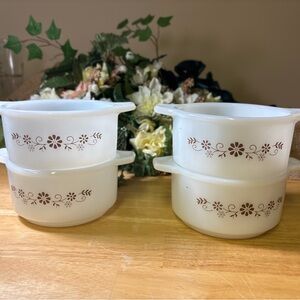 Vintage Dynaware mini casseroles